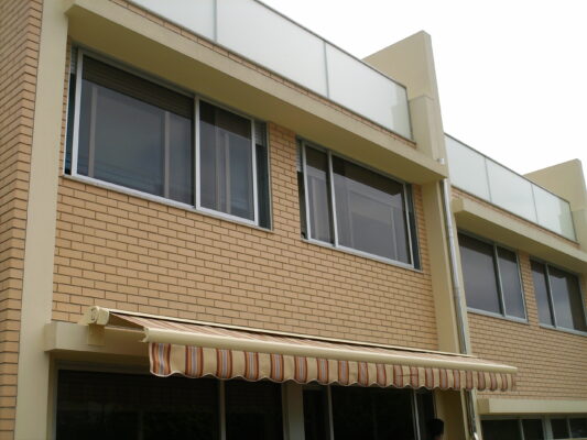 toldo extensivel 8